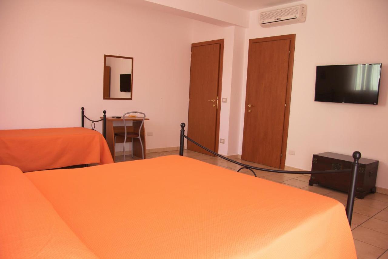 Fragolina B&B Furci Siculo Exterior photo